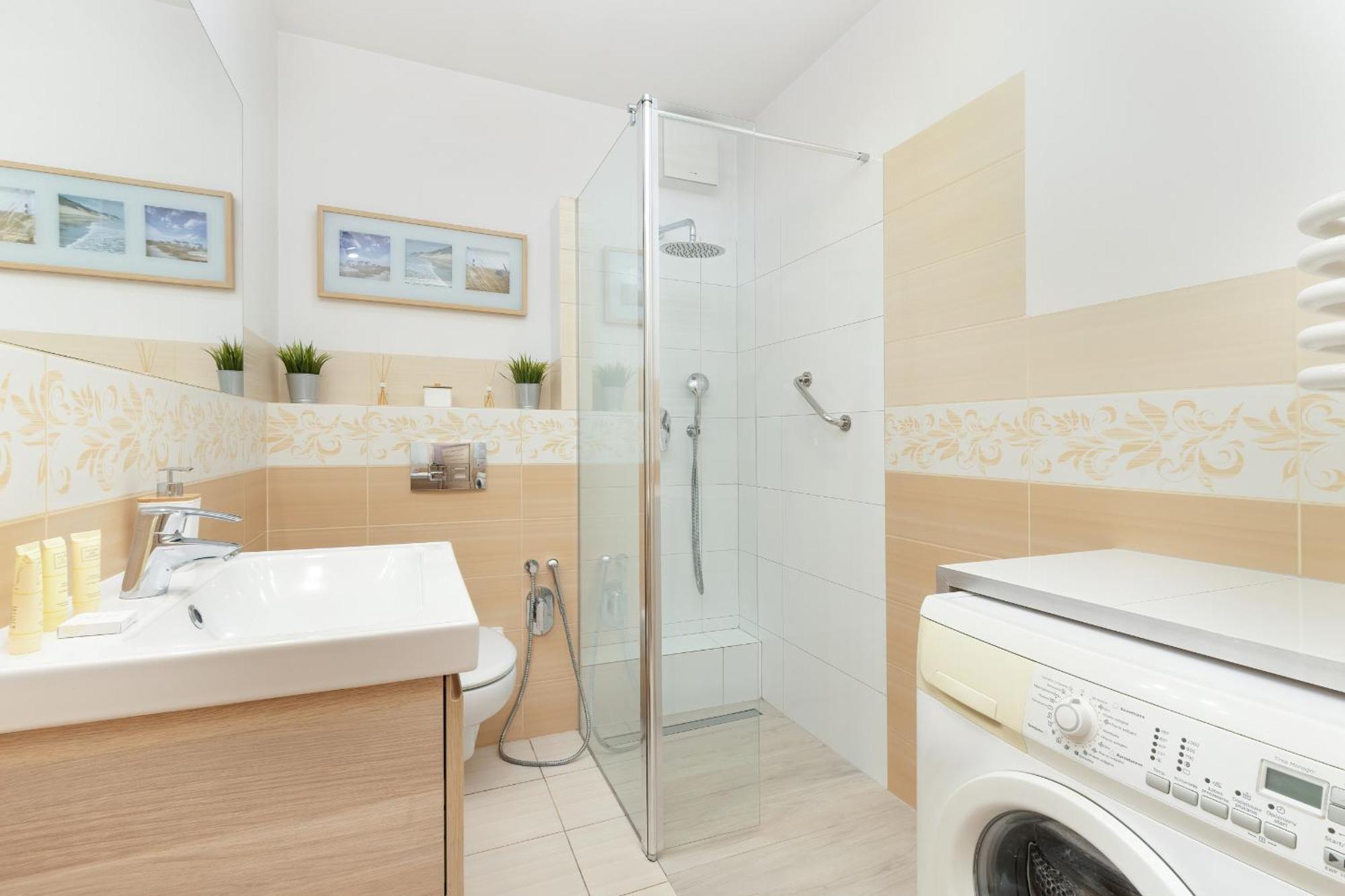 Jasny & Przestronny Apartament Z Balkonem I Parkingiem By Rent Like Home Gdynia Exterior foto